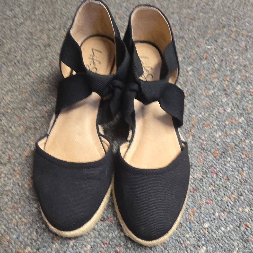 Black Women's Wedge Sandal